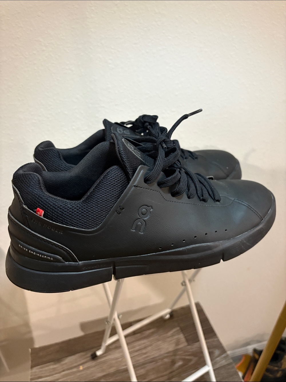 On Cloud The Roger Advantage Triple Black Mens 9 Federer